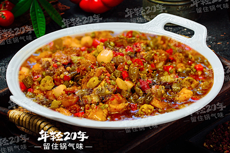 年轻20年加盟菜品泡椒鸡